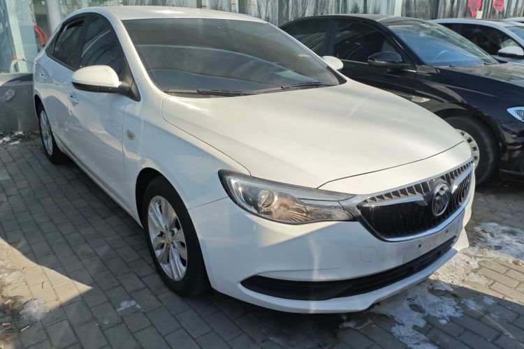 别克 英朗 2021款 1.3T 自动轻混动进取型车身外观3