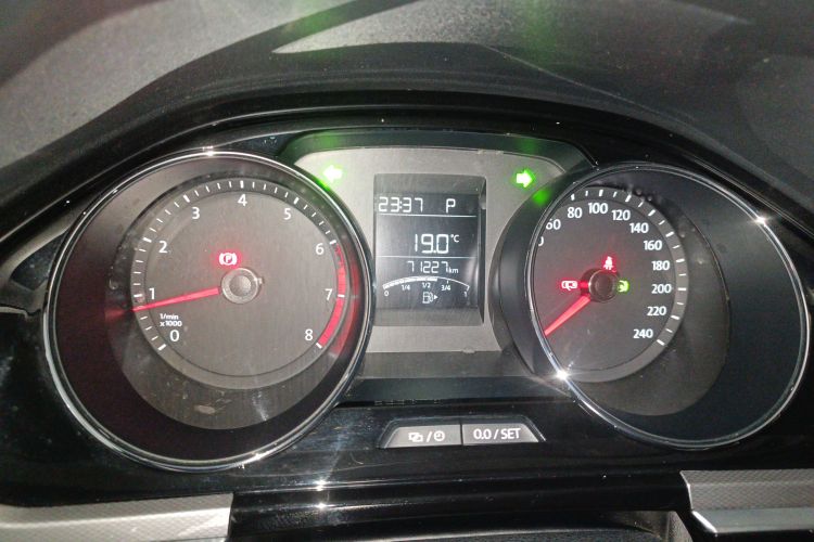 大众 宝来 2018款 1.5L 自动舒适型中控内饰14