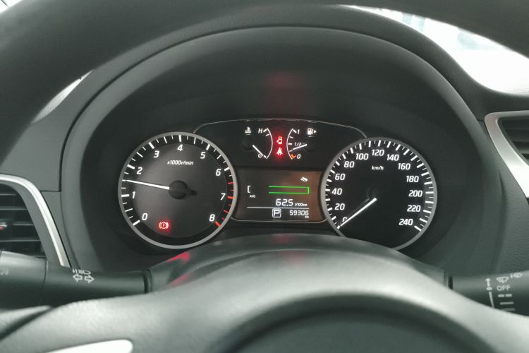 日产 轩逸 2021款 经典 1.6XE CVT舒适版中控内饰14