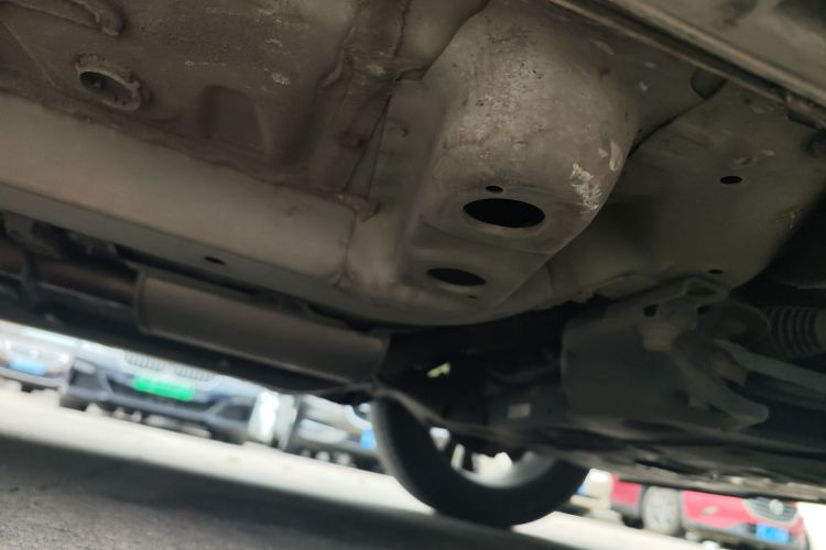 别克 昂科拉GX 2020款 20T CVT两驱旗舰型局部细节9001