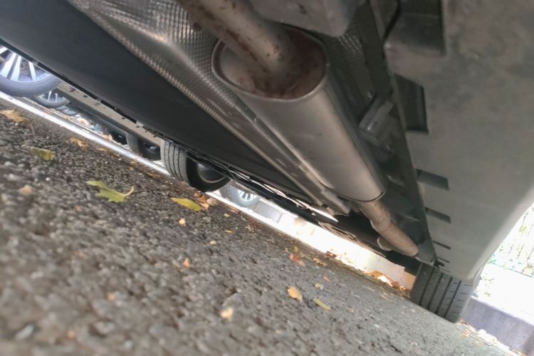 比亚迪 汉 2022款 DM-i 121KM 尊享型局部细节9002