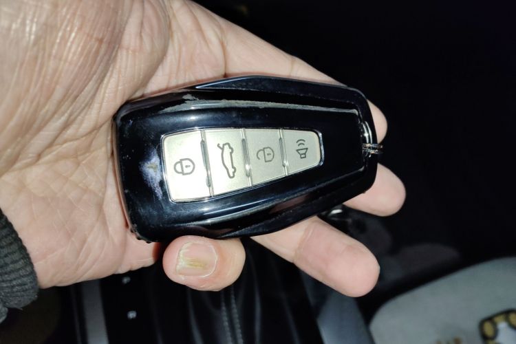 吉利汽车 帝豪 2023款 第4代冠军版 1.5L CVT豪华型中控内饰11