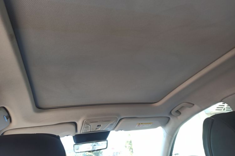 红旗HS5 2019款 2.0T 智联旗领四驱版中控内饰22