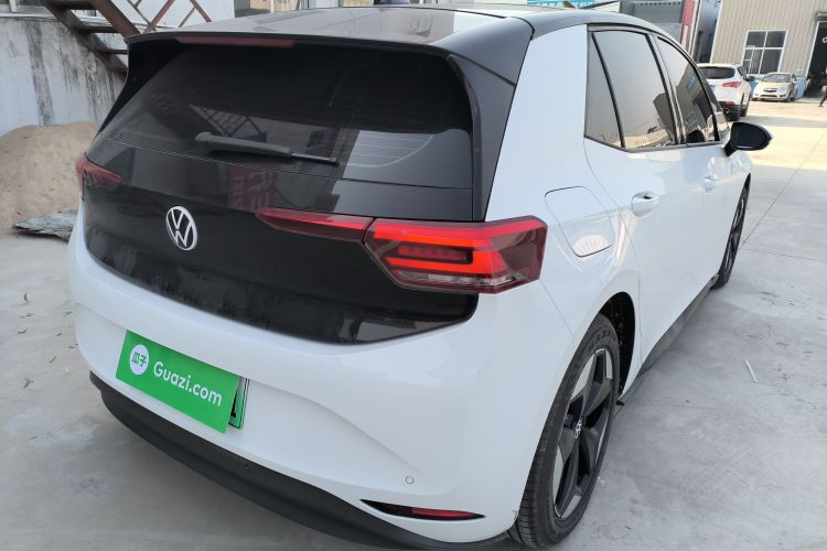 大众ID.3 2025款 改款 聪明款 出众版车身外观7