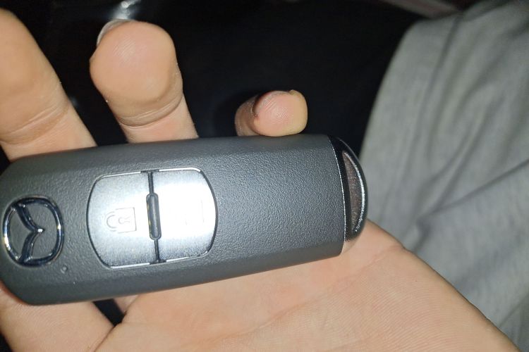 马自达3 昂克赛拉 2017款 两厢 2.0L 自动豪华型 国VI中控内饰7001