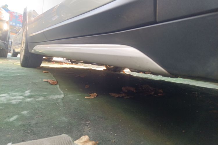 宝马X1 2016款 xDrive20Li 豪华型局部细节9001