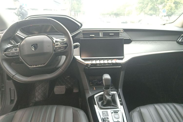 标致408 2024款 360THP 龘龘款 拉图版局部细节16