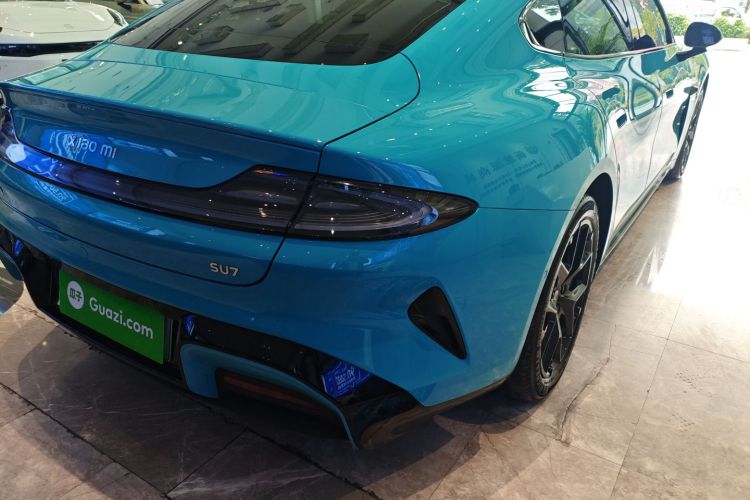 小米汽车 小米SU7 2024款 后驱超长续航高阶智驾Pro版车身外观6006