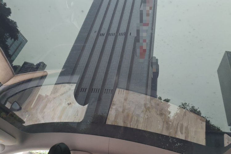 特斯拉 Model Y 2022款 后轮驱动版中控内饰22