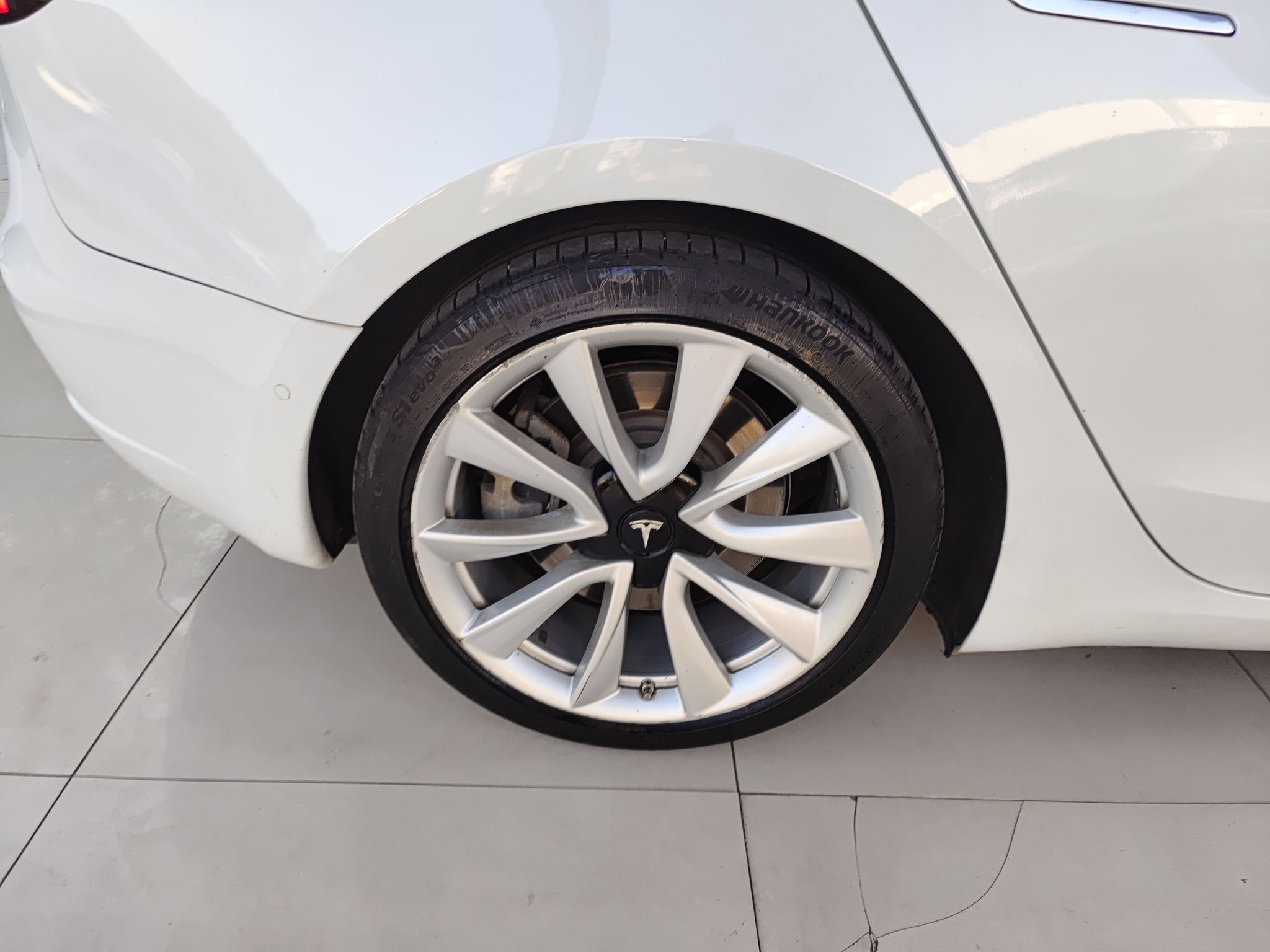 特斯拉 Model 3 2019款 标准续航后驱升级版