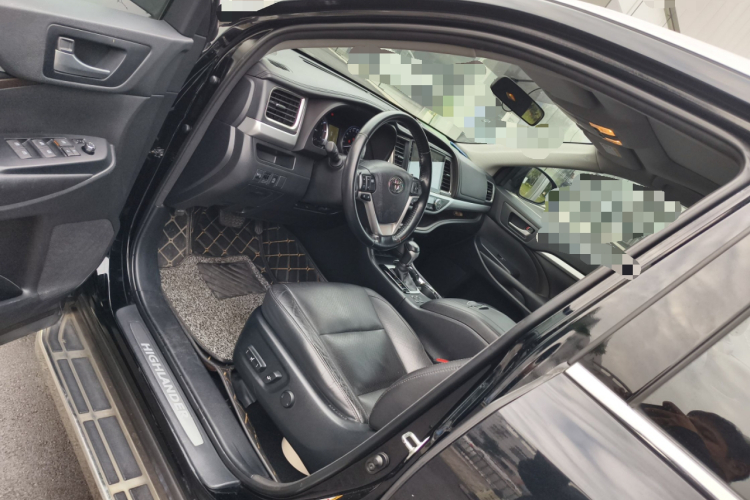 丰田 汉兰达 2015款 2.0T 两驱豪华版 7座中控内饰20