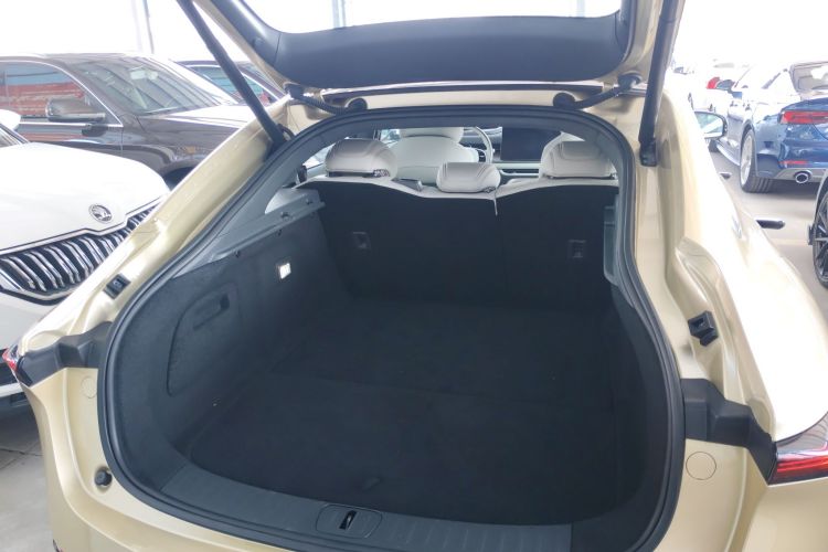 长安启源A07 2023款 增程 200 Max机舱底盘23