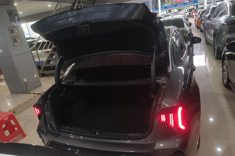 领克03 2023款 1.5TD DCT劲Pro局部细节23