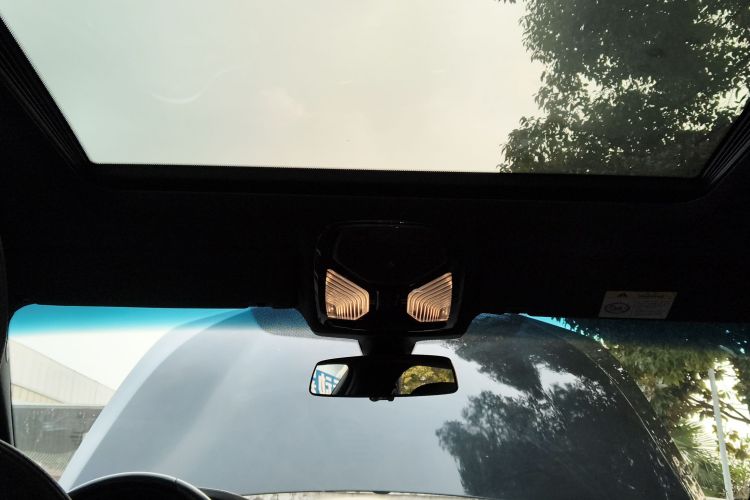 宝马5系 2018款 525Li M运动套装中控内饰22