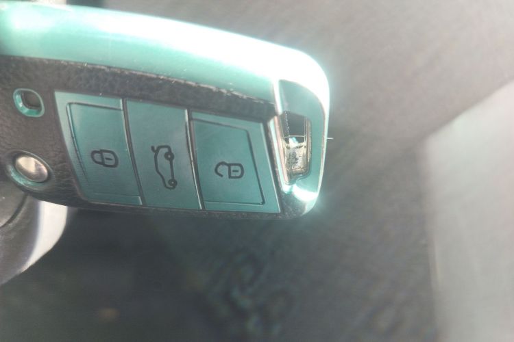 大众 T-ROC探歌 2019款 230TSI DSG两驱进取型 国VI中控内饰11