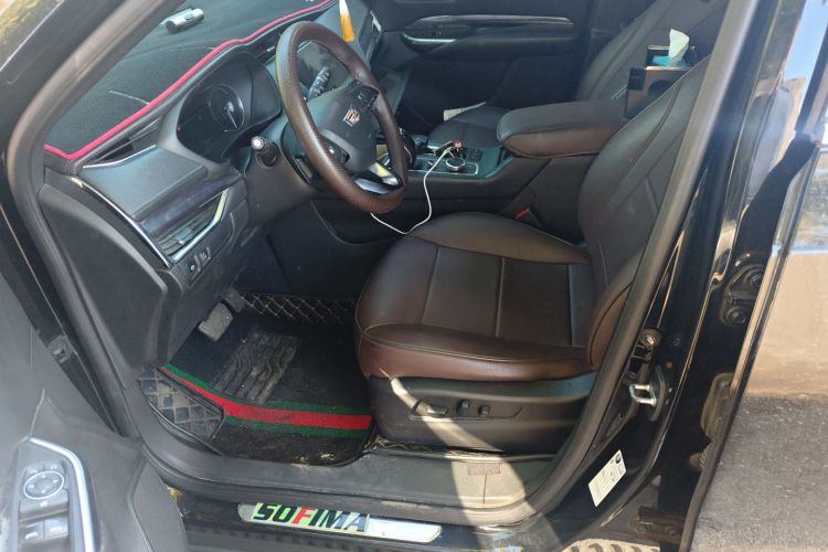 凯迪拉克XT4 2018款 28T 两驱技术型中控内饰20