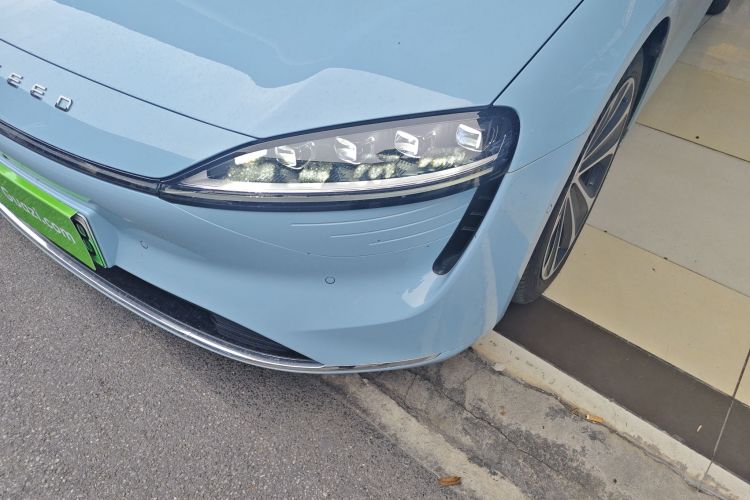 鸿蒙智行 智界S7 2025款 855km Max局部细节36