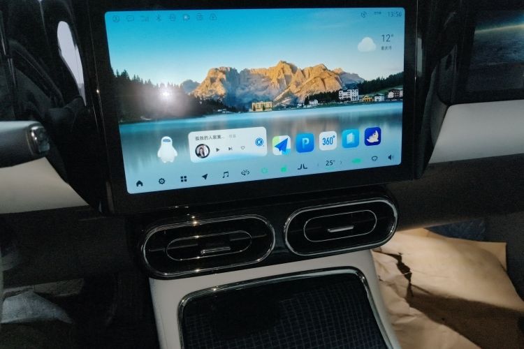 零跑汽车 零跑C01 2022款 四驱双电机性能版局部细节16