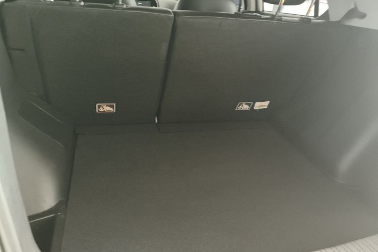 广汽传祺 传祺GS3 2017款 150N 自动精英版机舱底盘23