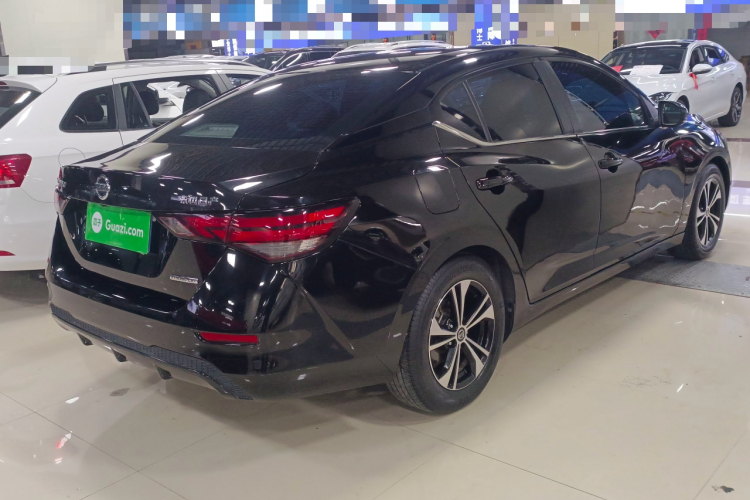 日产 轩逸 2020款 1.6L XL CVT悦享版车身外观7