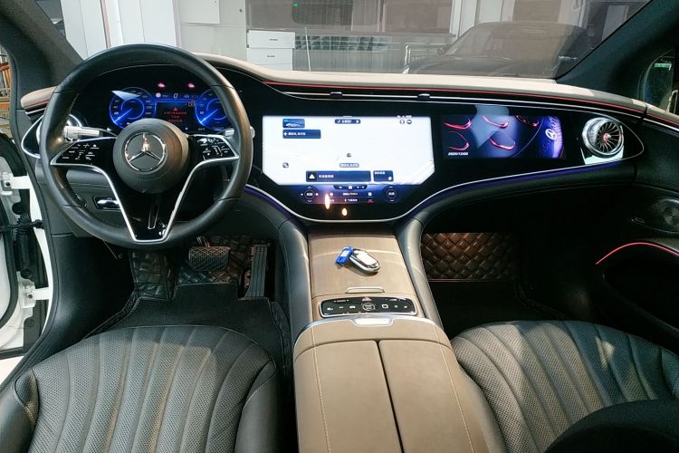 奔驰EQS 2022款 改款 450+ 先锋版中控内饰7002