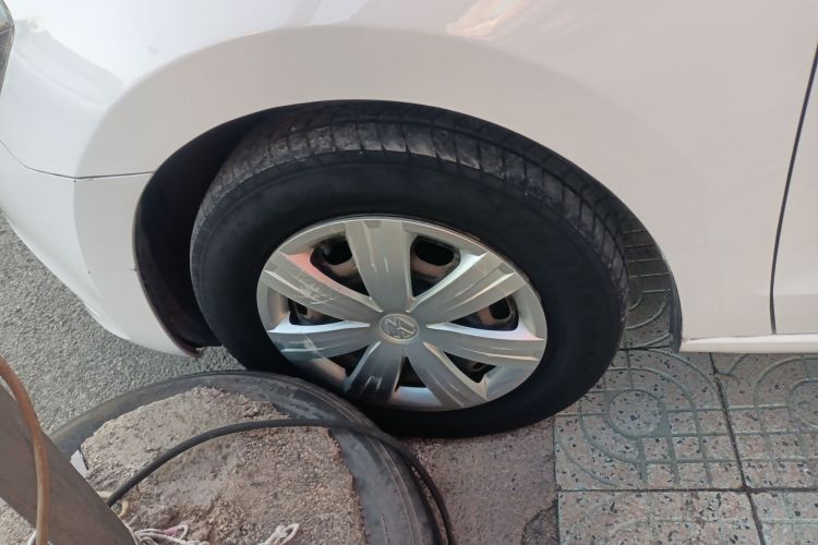 大众 捷达 2015款 质惠版 1.6L 自动时尚型车身外观6007