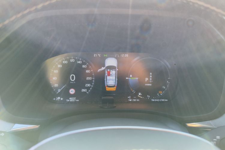 沃尔沃XC60新能源 2020款 T8 E驱混动 智远运动版中控内饰14