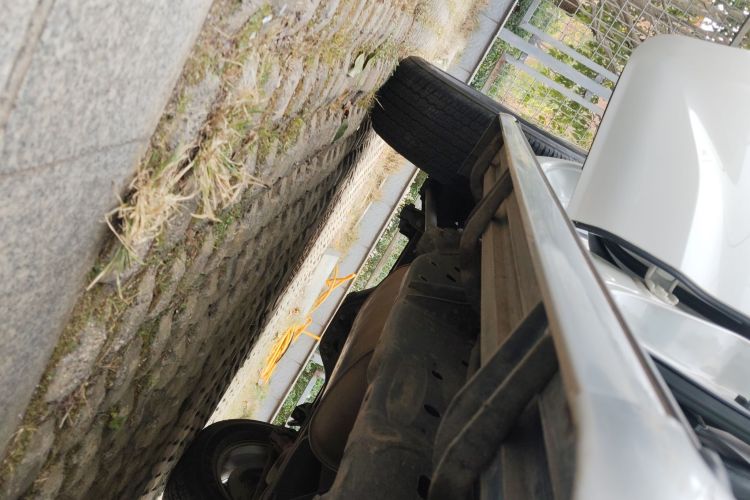 日产 途达 2020款 2.5L XL Upper 4WD 自动四驱豪华版局部细节9001