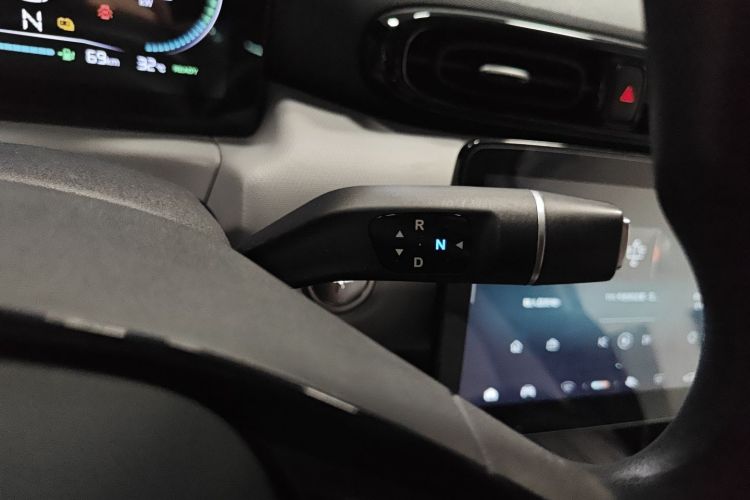 零跑汽车 零跑T03 2022款 皓玉版局部细节18