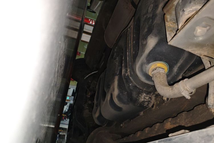 上汽大通MAXUS 大通G10 2019款 PLUS 2.0T 自动精英版 国VI局部细节9002