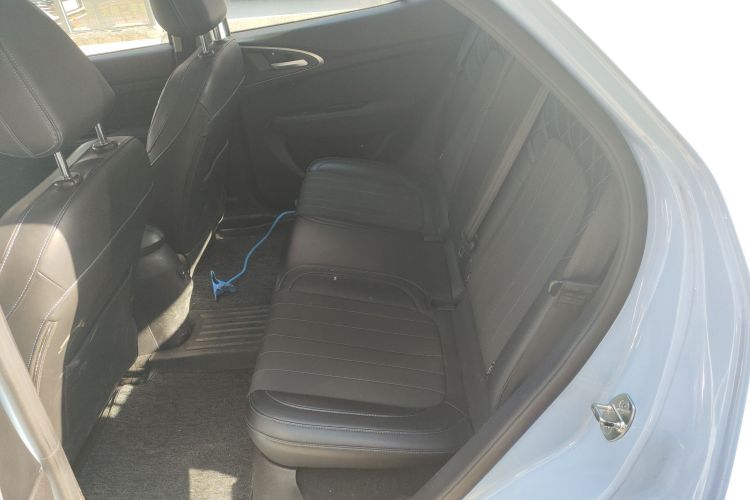 欧拉好猫 2022款 400km标准续航 尊贵型 磷酸铁锂中控内饰21