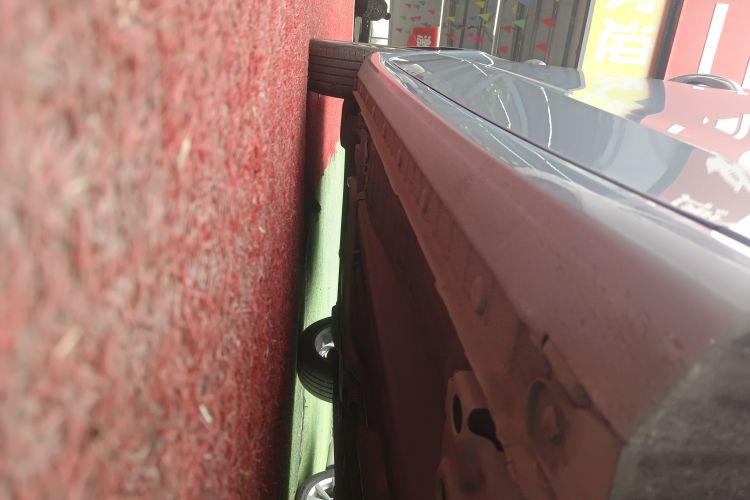 吉利汽车 帝豪 2023款 第4代冠军版 1.5L CVT尊贵型局部细节9001