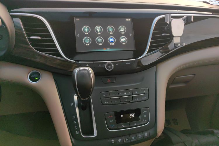 别克GL8 2017款 ES 28T 尊享型 国V局部细节16