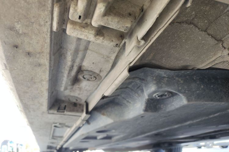 丰田 雷凌 2023款 TNGA 1.5L CVT进取版局部细节9001