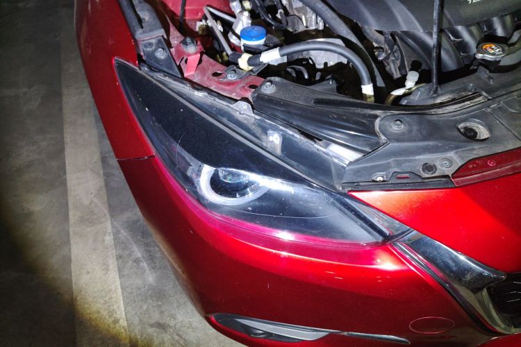 马自达3 昂克赛拉 2017款 三厢 2.0L 自动旗舰型 国V车身外观8