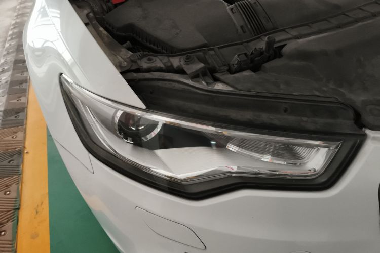 奥迪A6L 2014款 30 FSI 技术型车身外观6006