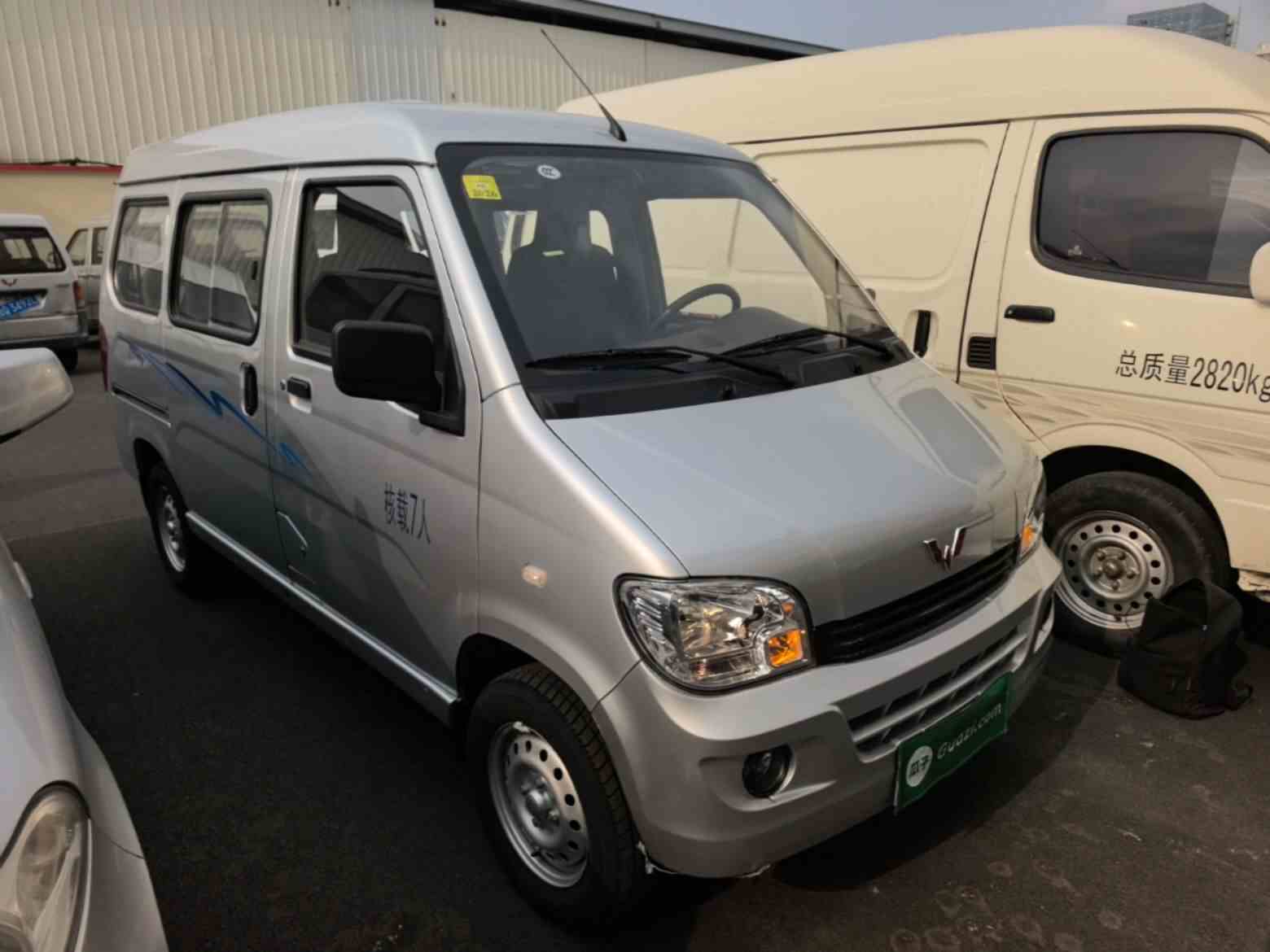 五菱汽车 五菱之光 2023款 1.5L 实用型 5/7座(5)