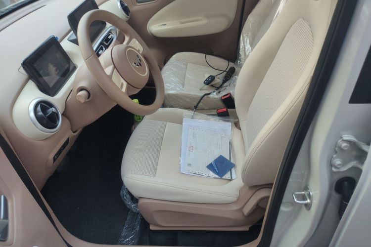 五菱汽车 宏光MINIEV 2025款 四门版 臻享+款中控内饰19