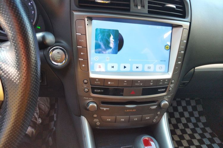 雷克萨斯IS 2011款 250 运动版中控内饰16