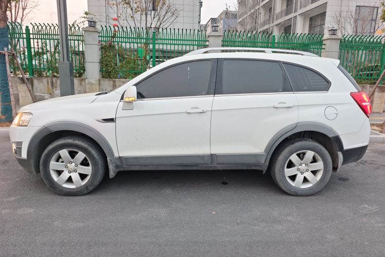 雪佛兰 科帕奇 2014款 2.4L 两驱城市版 5座车身外观4