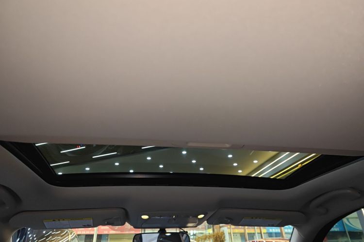 英菲尼迪Q50L 2018款 2.0T 舒适版 国VI局部细节22