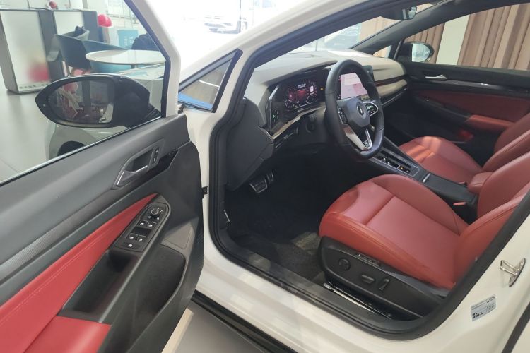 大众 高尔夫 2023款 改款 280TSI DSG R-Line Lite中控内饰20