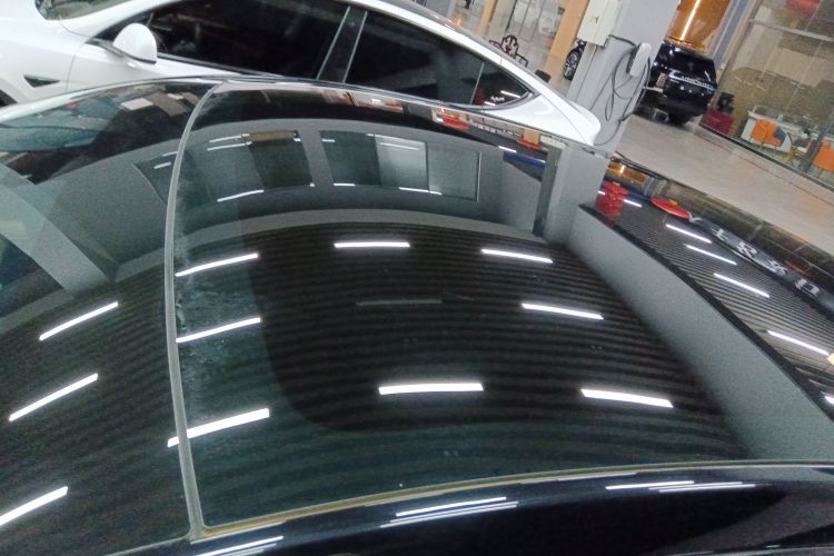 特斯拉 Model Y 2022款 后轮驱动版局部细节57