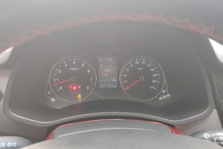 一汽 森雅R7 2017款 1.6L 手动豪华型中控内饰14