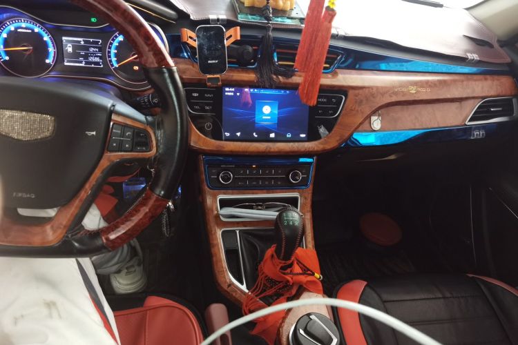 吉利汽车 远景 2018款 1.5L 手动幸福版中控内饰16