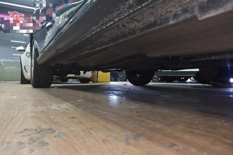 大众 朗逸 2015款 1.6L 手动风尚版局部细节9001