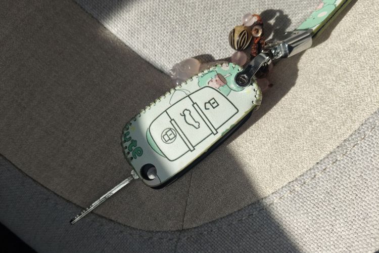 凌宝汽车 凌宝COCO 2021款 联盟Pro版中控内饰7001