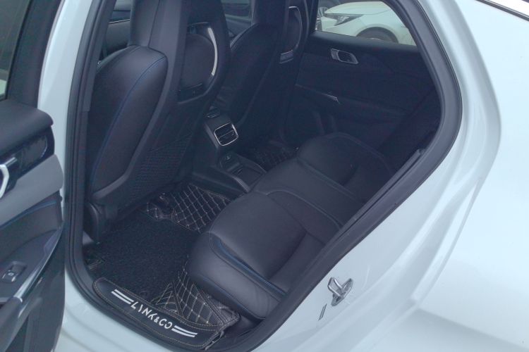 领克03新能源 2019款 1.5T PHEV Pro中控内饰21