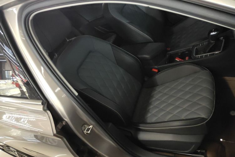 大众 速腾 2023款 200TSI DSG超越版局部细节41