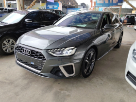 奥迪A4L 2020款 40 TFSI 豪华动感型